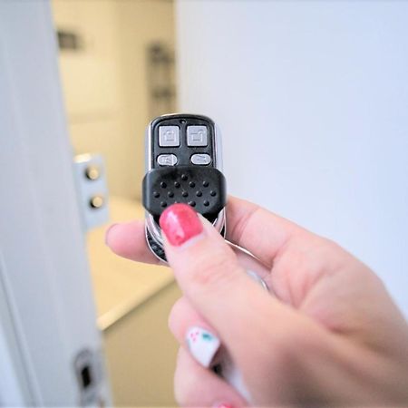 Coqueto Apartamento Nuevo En Pleno Centro De Algeciras Bb エクステリア 写真