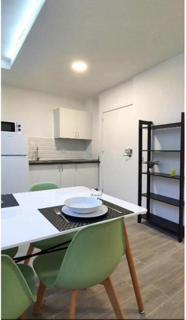 Coqueto Apartamento Nuevo En Pleno Centro De Algeciras Bb エクステリア 写真