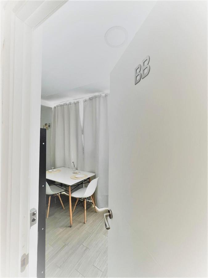 Coqueto Apartamento Nuevo En Pleno Centro De Algeciras Bb エクステリア 写真