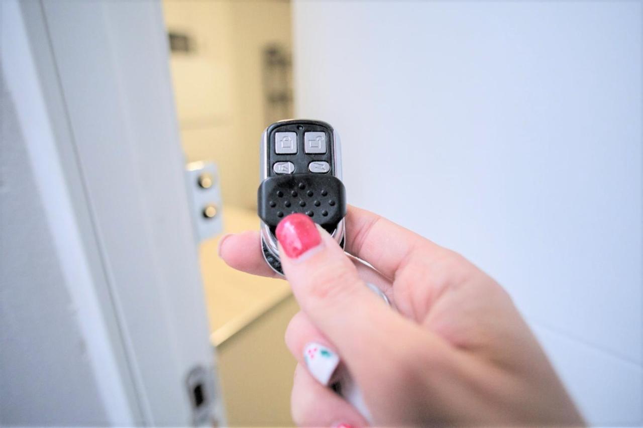 Coqueto Apartamento Nuevo En Pleno Centro De Algeciras Bb エクステリア 写真